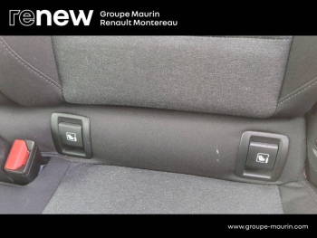 Photo 20 du bon plan RENAULT Clio 1.6 E-Tech 140ch Zen -21 occasion à 16490 €