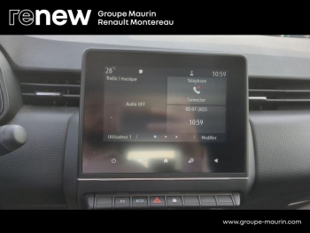 Photo 28 du bon plan RENAULT Clio 1.6 E-Tech 140ch Zen -21 occasion à 16490 €