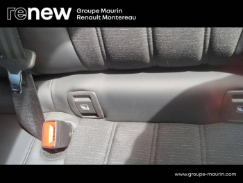 Photo 22 du bon plan RENAULT Austral 1.2 E-Tech full hybrid 200ch Iconic occasion à 31990 €