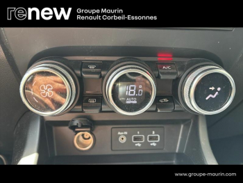 Photo 18 du bon plan RENAULT Arkana 1.3 TCe 140ch mild hybrid Evolution EDC -23 occasion à 20290 €