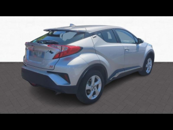Photo 5 du bon plan TOYOTA C-HR 1.2 Turbo 116ch Dynamic AWD CVT occasion à 14990 €