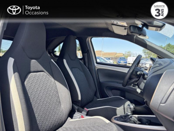 Photo 6 du bon plan TOYOTA Aygo X 1.0 VVT-i 72ch Design S-CVT MY23 occasion à 16490 €