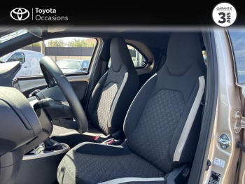 Photo 11 du bon plan TOYOTA Aygo X 1.0 VVT-i 72ch Design S-CVT MY23 occasion à 16490 €