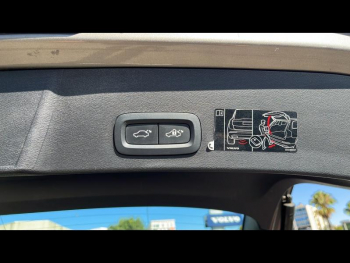Photo 8 du bon plan VOLVO XC40 T3 163ch Inscription Luxe Geatronic 8 occasion à 27900 €