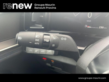 Photo 18 du bon plan RENAULT Austral 1.2 E-Tech full hybrid 200ch Techno esprit Alpine - 23 occasion à 34989 €