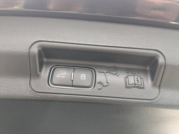 Photo 15 du bon plan FORD Explorer 3.0 EcoBoost 457ch Parallel PHEV Platinum i-AWD BVA10 25cv occasion à 81452 €