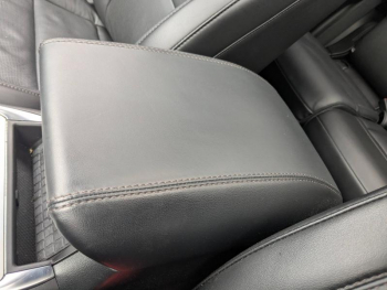 Photo 30 du bon plan FORD Explorer 3.0 EcoBoost 457ch Parallel PHEV Platinum i-AWD BVA10 25cv occasion à 81452 €