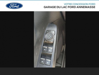 Photo 13 du bon plan FORD Kuga 2.5 Duratec 225ch PHEV ST-Line Business BVA occasion à 24990 €