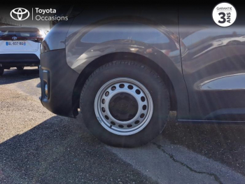Photo 16 du bon plan TOYOTA ProAce Combi Long 1.5 120 D-4D Dynamic RC22 occasion à 32990 €