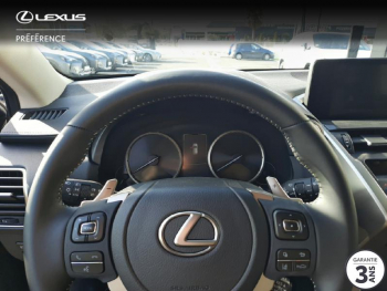 Photo 13 du bon plan LEXUS NX 300h 2WD Design MY21 occasion à 31990 €