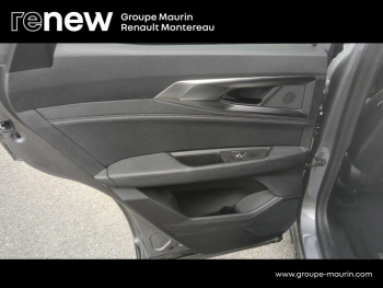 Photo 19 du bon plan RENAULT Austral 1.2 E-Tech full hybrid 200ch Iconic occasion à 32900 €