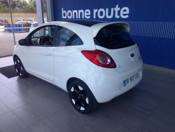 Photo 14 du bon plan FORD Ka 1.2 69ch Stop&Start White Edition occasion à 7590 €