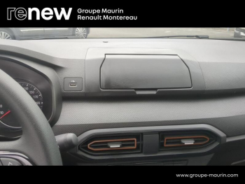 Photo 12 du bon plan DACIA Sandero 1.0 TCe 90ch Stepway Essentiel -22 occasion à 15900 €