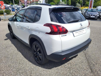Photo 16 du bon plan PEUGEOT 2008 1.2  110ch  GT Line occasion à 10490 €