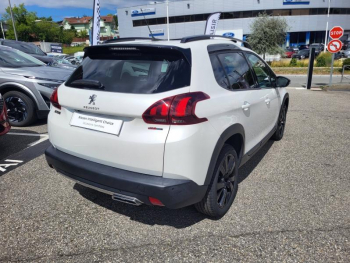 Photo 23 du bon plan PEUGEOT 2008 1.2  110ch  GT Line occasion à 10490 €