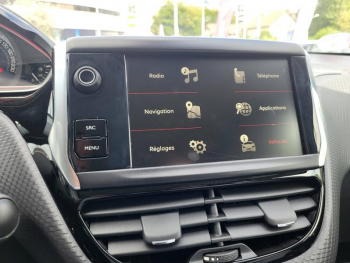 Photo 28 du bon plan PEUGEOT 2008 1.2  110ch  GT Line occasion à 10490 €