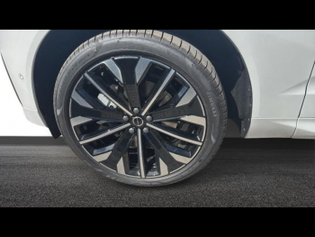 Photo 19 du bon plan VOLVO XC60 T6 Hybride Rechargeable 253 + 145ch Ultra Style Dark Geartronic 8 AWD occasion à 71900 €