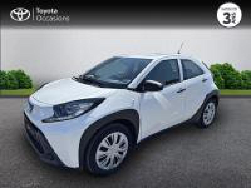 Bon plan TOYOTA Aygo X 1.0 VVT-i 72ch Active occasion à 13990 €