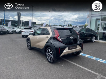 Photo 2 du bon plan TOYOTA Aygo X 1.0 VVT-i 72ch Design MY24 occasion à 16490 €