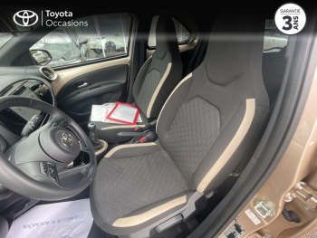Photo 11 du bon plan TOYOTA Aygo X 1.0 VVT-i 72ch Design MY24 occasion à 16490 €