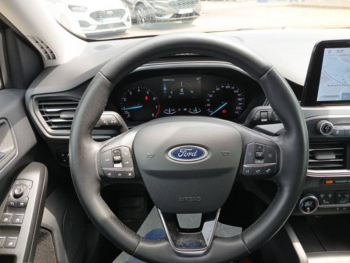 Photo 12 du bon plan FORD Focus 1.0 Flexifuel mHEV 125ch Titanium Style occasion à 19990 €