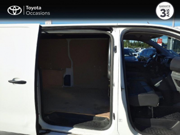 Photo 7 du bon plan TOYOTA ProAce VUL Medium 2.0 D-4D 140 Dynamic MC23 occasion à 28490 €