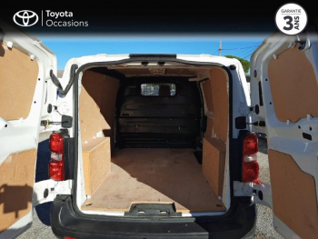 Photo 10 du bon plan TOYOTA ProAce VUL Medium 2.0 D-4D 140 Dynamic MC23 occasion à 28490 €