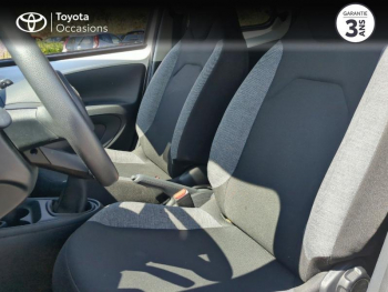 Photo 11 du bon plan TOYOTA Aygo X 1.0 VVT-i 72ch Active Business occasion à 13990 €