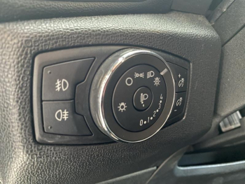Photo 20 du bon plan FORD EcoSport 1.0 EcoBoost 140ch ST-Line occasion à 11790 €