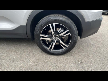 Photo 9 du bon plan VOLVO XC40 B3 163ch Plus DCT 7 occasion à 38900 €