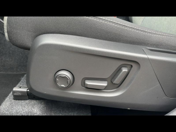 Photo 10 du bon plan VOLVO XC40 B3 163ch Plus DCT 7 occasion à 38900 €