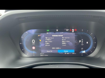 Photo 13 du bon plan VOLVO XC40 B3 163ch Plus DCT 7 occasion à 38900 €