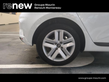 Photo 17 du bon plan RENAULT Clio 1.0 TCe 90ch Evolution occasion à 15900 €