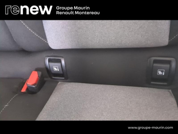 Photo 21 du bon plan RENAULT Clio 1.0 TCe 90ch Evolution occasion à 15900 €