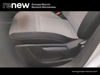 Photo 23 du bon plan RENAULT Clio 1.0 TCe 90ch Evolution occasion à 15900 €