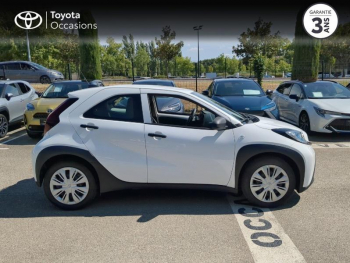 Photo 17 du bon plan TOYOTA Aygo X 1.0 VVT-i 72ch Active Business occasion à 13890 €