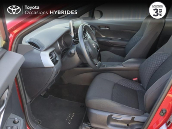 Photo 11 du bon plan TOYOTA C-HR 122h Dynamic 2WD E-CVT MY22 occasion à 21990 €