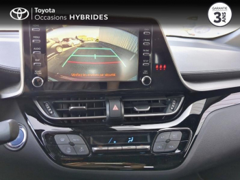 Photo 15 du bon plan TOYOTA C-HR 122h Dynamic 2WD E-CVT MY22 occasion à 21990 €