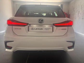 Photo 5 du bon plan LEXUS CT 200h Pack MY20 occasion à 21999 €