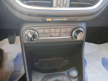 Photo 9 du bon plan FORD Fiesta 1.0 Flexifuel 95ch ST-Line 5p occasion à 18500 €