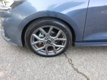 Photo 21 du bon plan FORD Fiesta 1.0 Flexifuel 95ch ST-Line 5p occasion à 18500 €