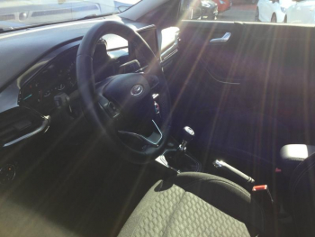 Photo 8 du bon plan FORD Puma 1.0 Flexifuel 125ch S&S mHEV Titanium occasion à 18990 €
