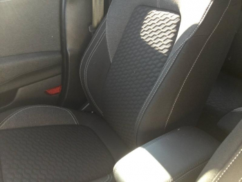 Photo 16 du bon plan FORD Puma 1.0 Flexifuel 125ch S&S mHEV Titanium occasion à 18990 €