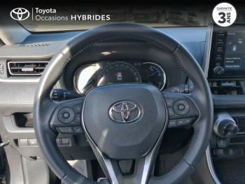 Photo 9 du bon plan TOYOTA RAV4 2.5 Hybride 218ch Dynamic 2WD MY22 occasion à 32790 €