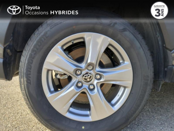 Photo 16 du bon plan TOYOTA RAV4 2.5 Hybride 218ch Dynamic 2WD MY22 occasion à 32790 €