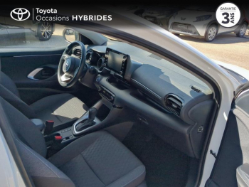 Photo 6 du bon plan TOYOTA Yaris 116h Design 5p MY22 occasion à 19190 €