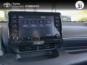 Photo 15 du bon plan TOYOTA Yaris 116h Design 5p MY22 occasion à 19190 €