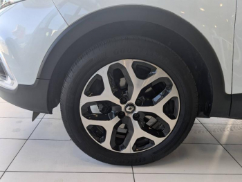 Photo 10 du bon plan RENAULT Captur 1.3 TCe 130ch FAP Intens occasion à 13790 €