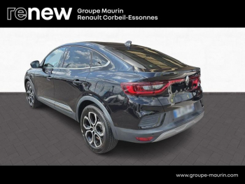 Photo 3 du bon plan RENAULT Arkana 1.6 E-Tech hybride 145ch Techno -22 occasion à 23990 €