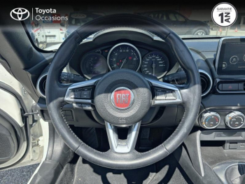Photo 9 du bon plan FIAT 124 Spider 1.4 MultiAir 140ch Lusso occasion à 17990 €